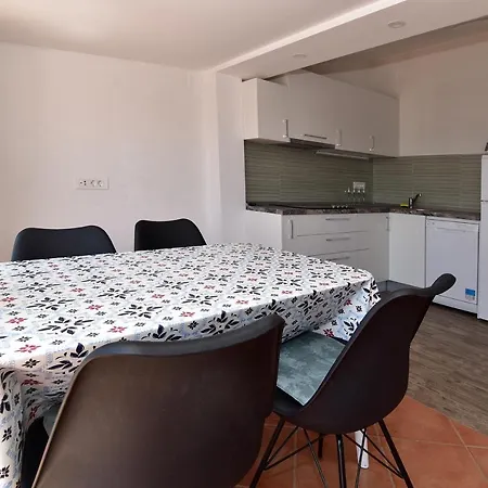 Apartment Dobrinic *