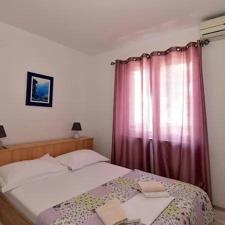Apartment Dobrinic *