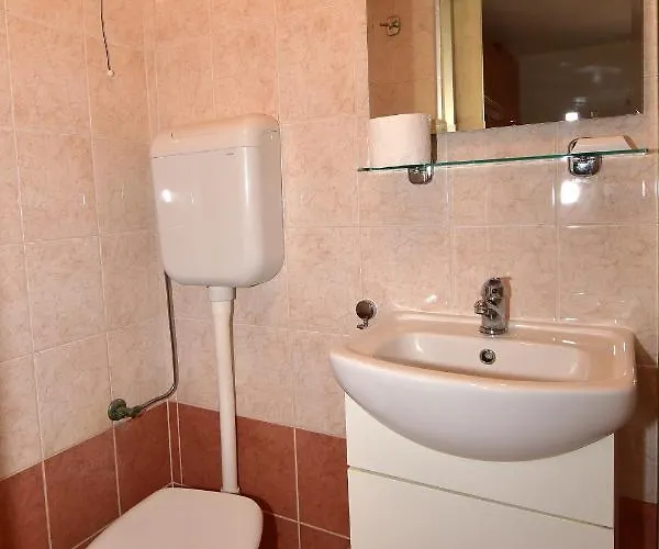 Dobrinic * Макарска